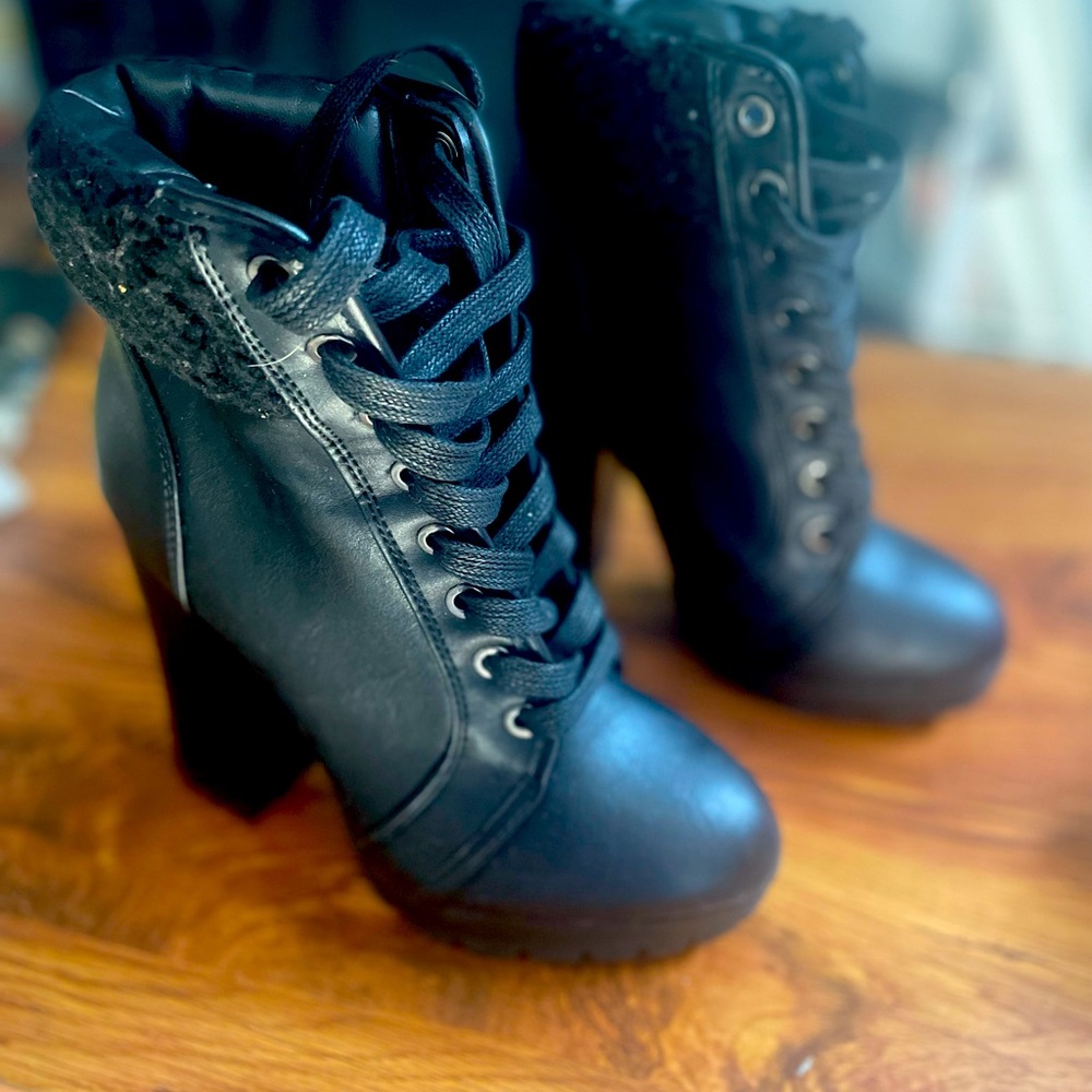 Heel Combat Boots (Black size 5.5 Women)